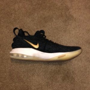 Used Lebron 15 Low